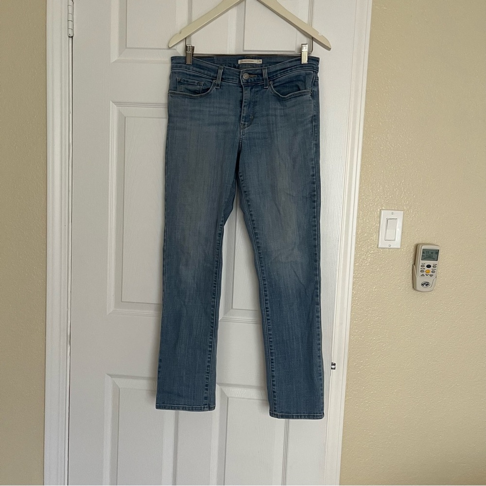 Levi's Blue Straight Leg Jeans Classic Style